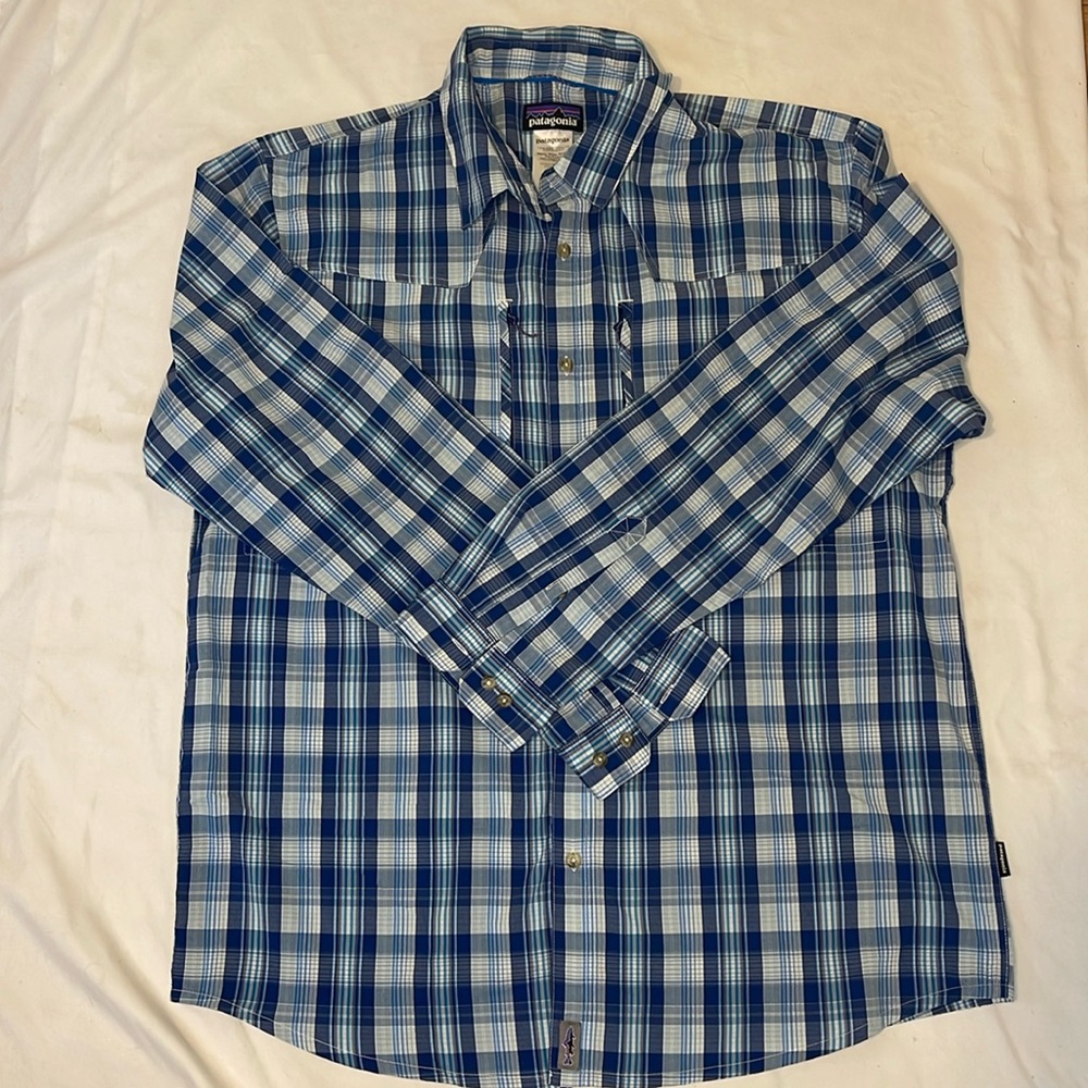 Mens Patagonia Long Sleeve Sun Stretch Shirt, Plaid, XL, Dark Blue